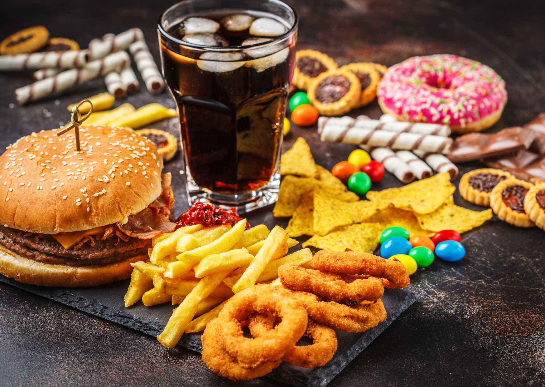 英國禁止不健康飲食的促銷 英國禁止不健康飲食的促銷